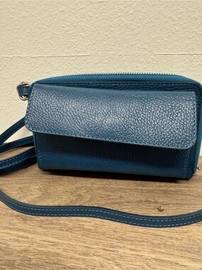 Genuine Italian Leather Peacock Blue Pebbled Crossbody Bag Wallet